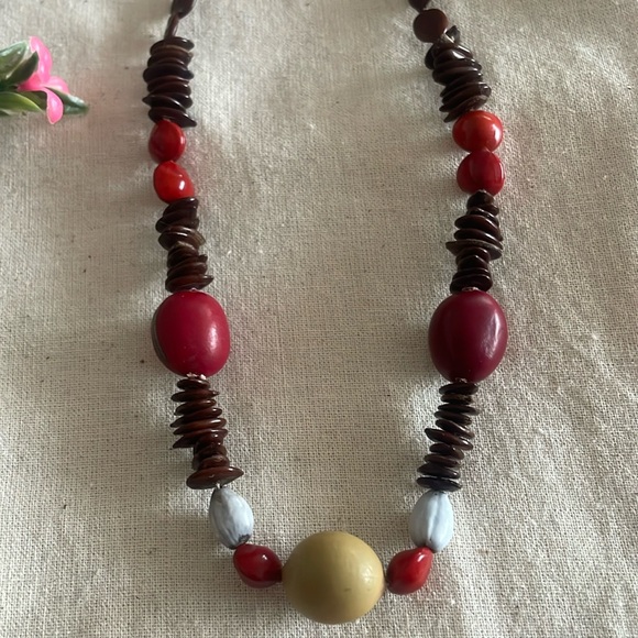 CLASSIC Multi-Tone Seed Necklace - Picture 5 of 7